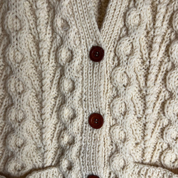 Vintage 1960's Hand Knitted Cable Knit Fisherman's Sweater Vest - Picture 5 of 5